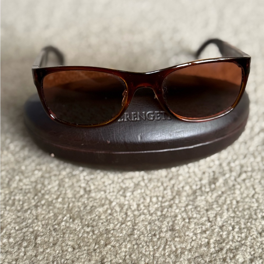 Serengeti Brown Classic Sunglasses